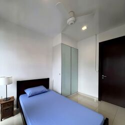 The Water Edge (D14), Apartment #582348511